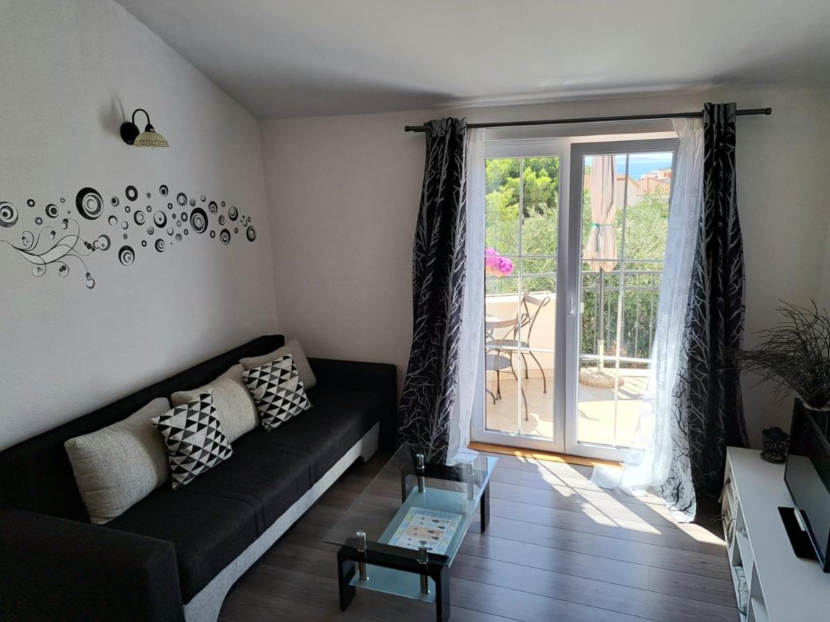 Apartment Oaza Mira Tribunj  Luaran gambar
