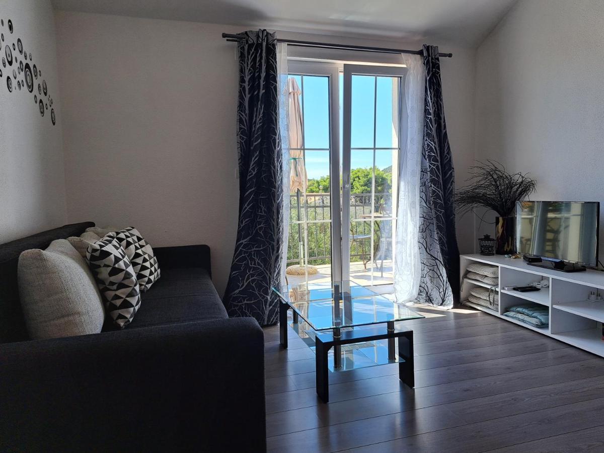 Apartment Oaza Mira Tribunj  Luaran gambar