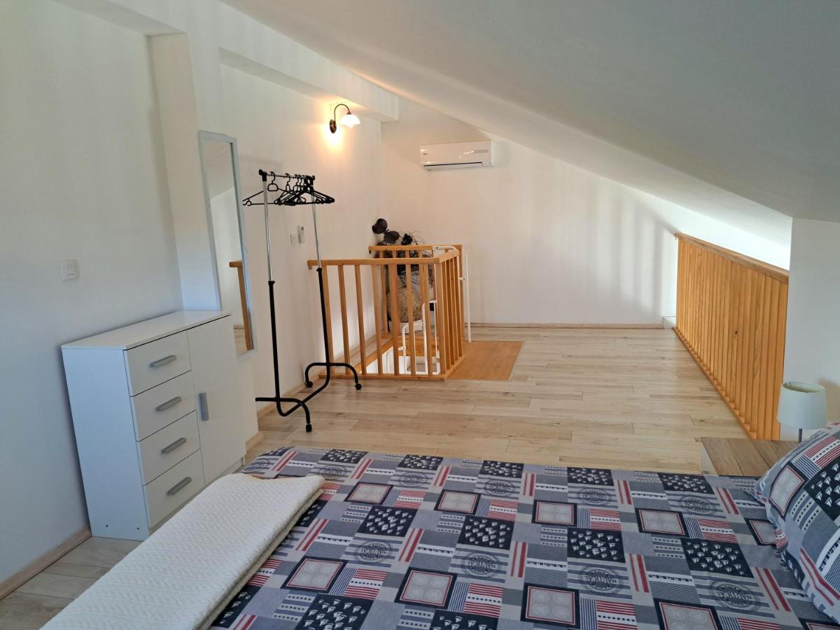 Apartment Oaza Mira Tribunj  Luaran gambar