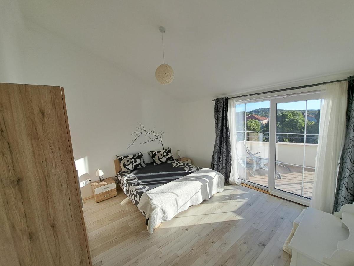 Apartment Oaza Mira Tribunj  Luaran gambar